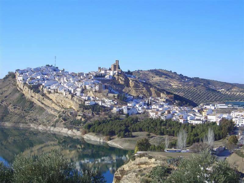 Cortijo De La Cruz Villa Iznájar Eksteriør bilde