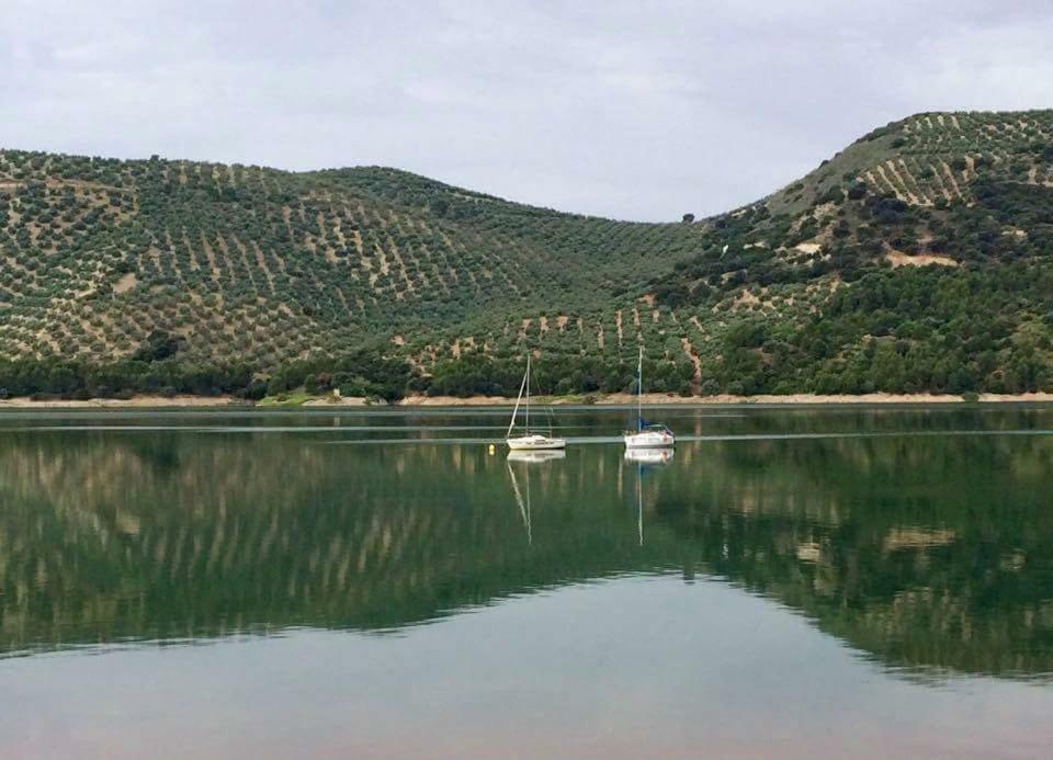 Cortijo De La Cruz Villa Iznájar Eksteriør bilde